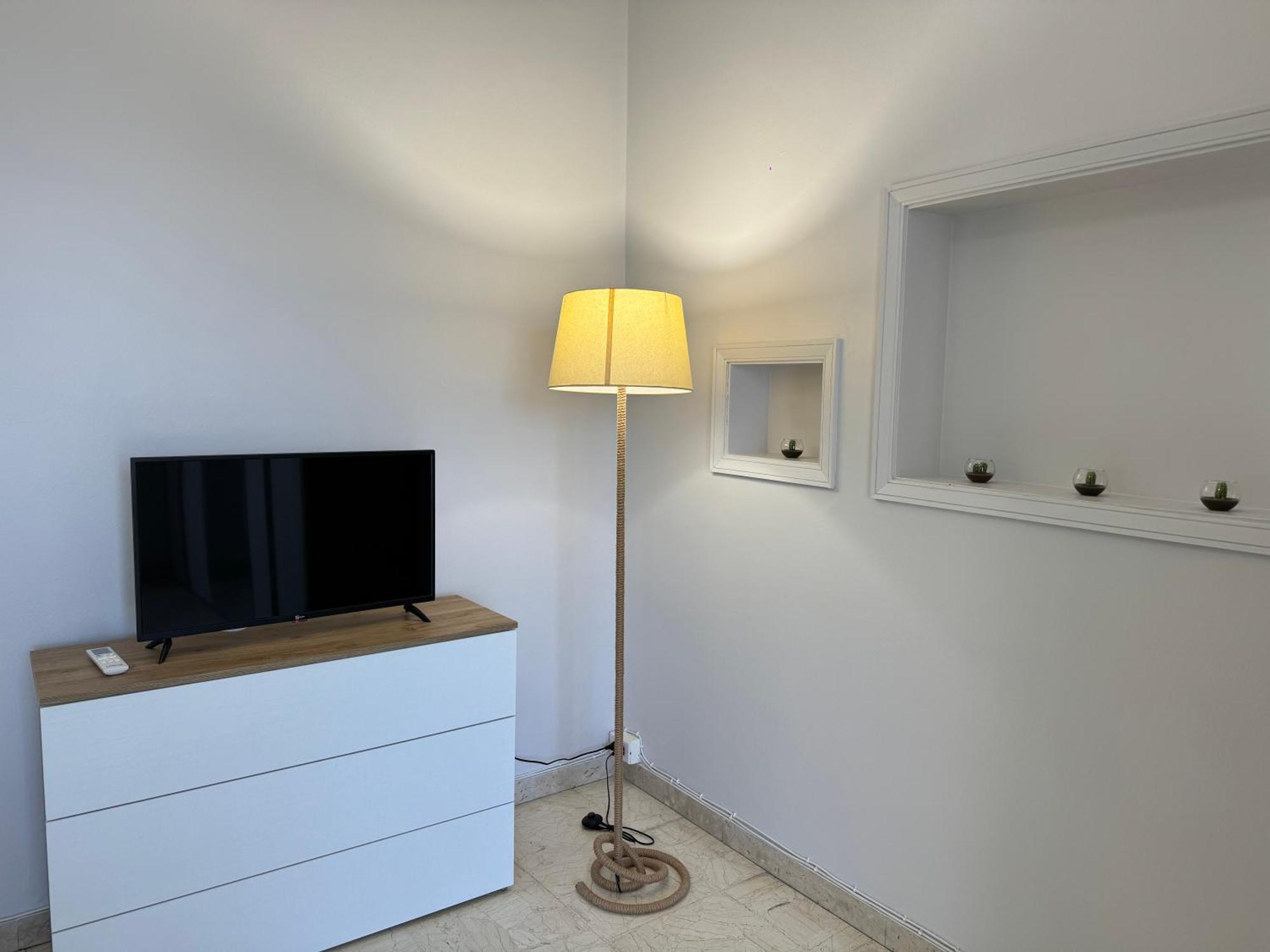Nicola House Apartment คาตาเนีย ภายนอก รูปภาพ
