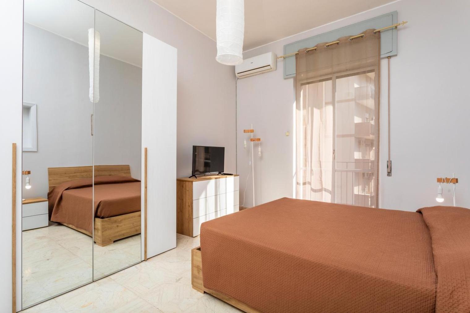 Nicola House Apartment คาตาเนีย ภายนอก รูปภาพ