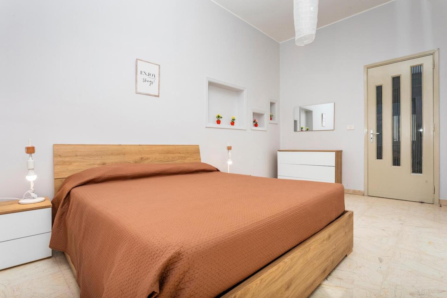Nicola House Apartment คาตาเนีย ภายนอก รูปภาพ
